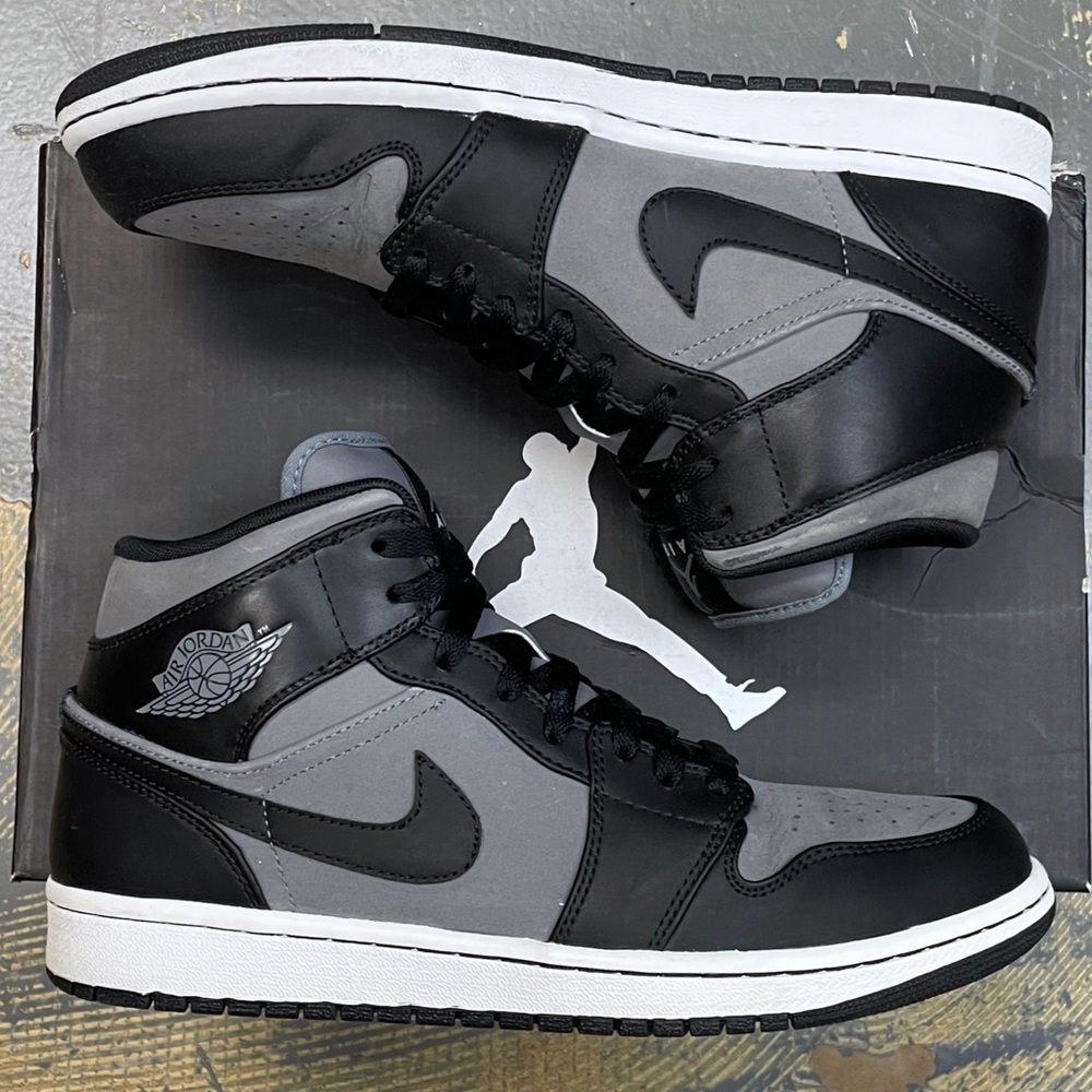 Nike Air Jordan 1 Mid Cool Grey 364770-023 10 Phat 10 Black Grey Shadow - Picture 2 of 11